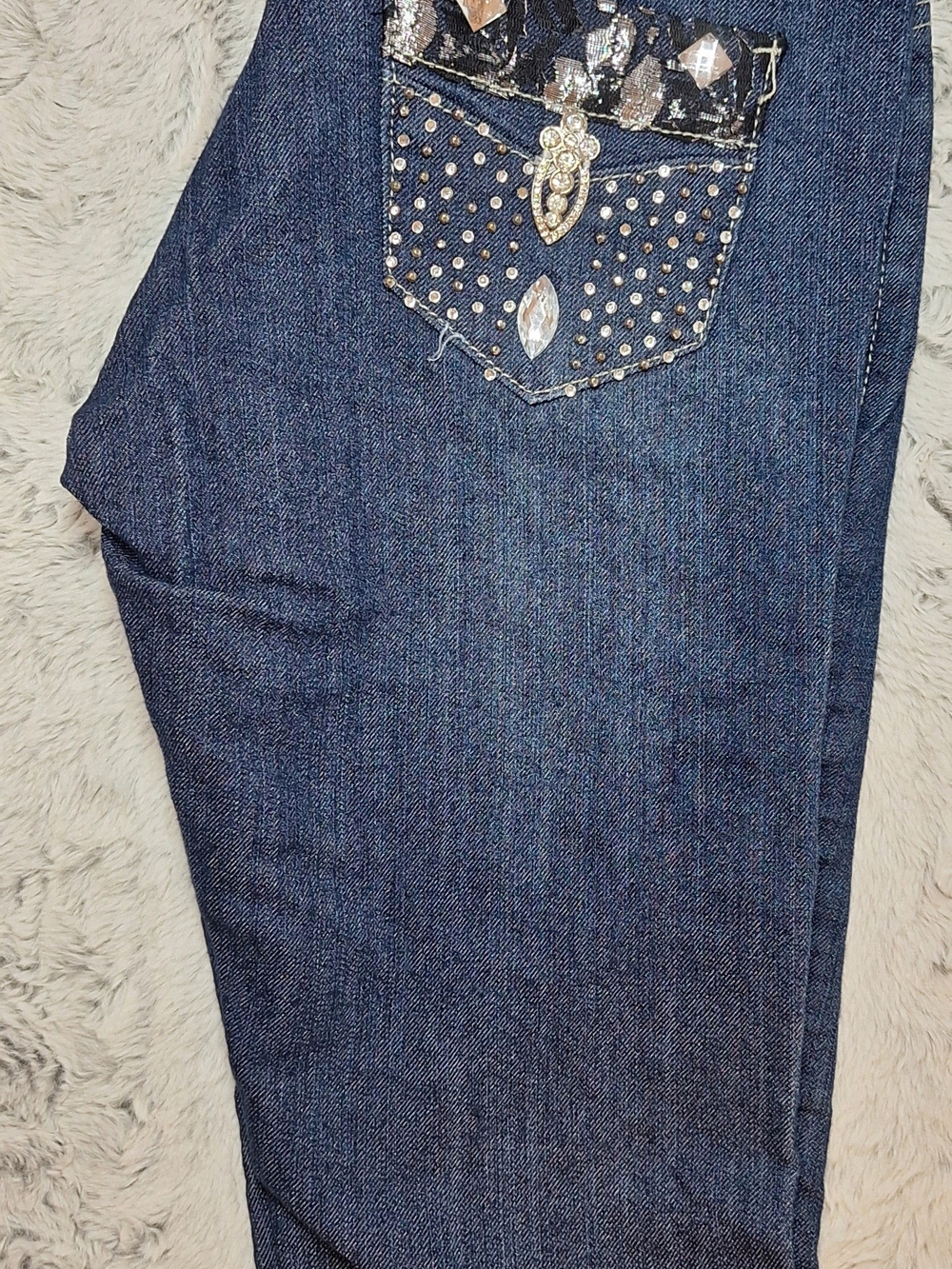 D&P Dark Wash Cuffed Jeans with Glam Crystal Back Pockets Sz 3 - Picture 3 of 8